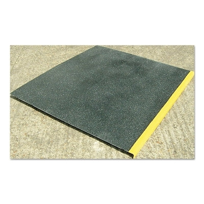 SafeStep non-slip stair treads, 25 x 140 cm, black and yellow